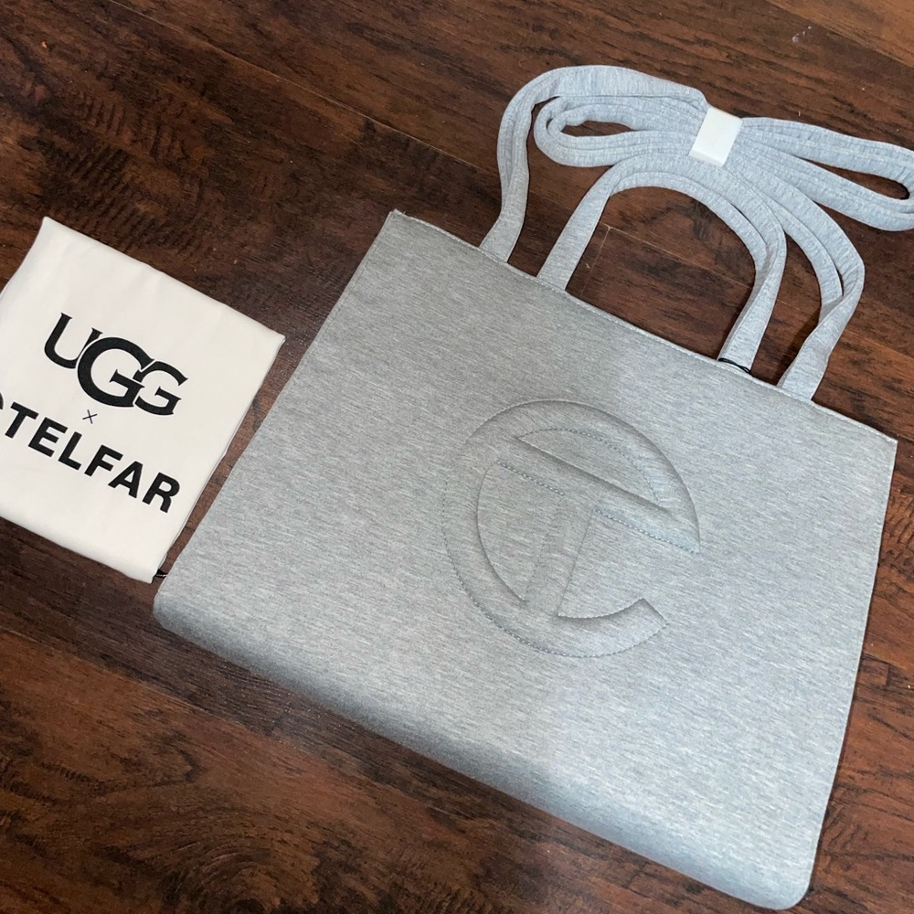 Medium Ugg Fleece X Telfar Bag - Picture 2 of 10